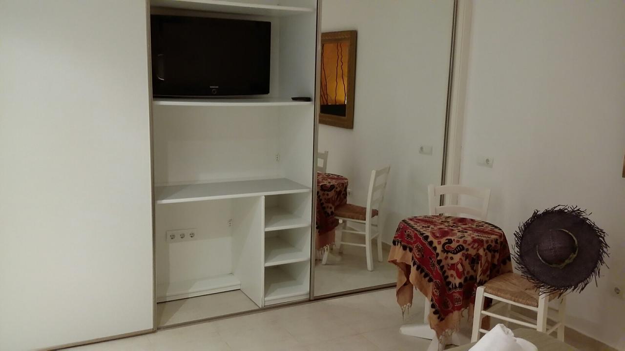 Apartamentos Colomar Santa Eulària des Riu Kültér fotó